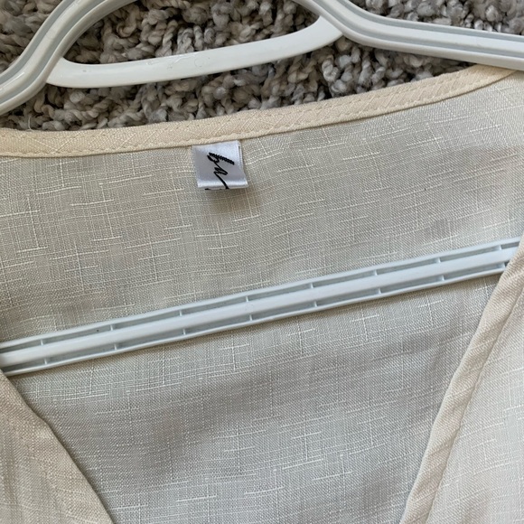 Off white crop tie long sleeve button up - Picture 4 of 5